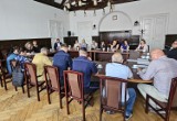 W starostwie w Malborku rozmawiali o niebezpiecznych składowiskach. Posiedzenie Powiatowego Zespołu Zarządzania Kryzysowego 
