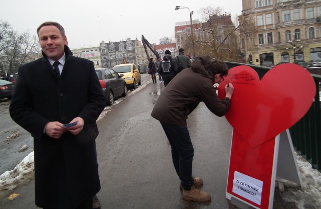 Prezydent Rafał Bruski właśnie jako pierwszy pokazał swoją Miłość do Bydgoszczy