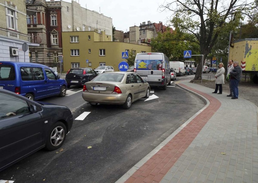 Prawoskręt na ul. Dalkoskiej już działa. Powiat zakończył...