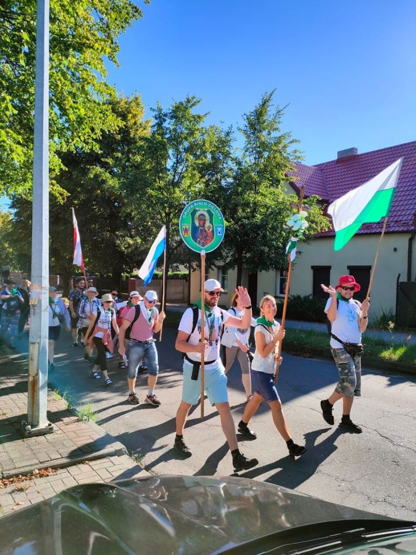 Pleszew. Grupa Biało-Zielona z Jarocina i z Pleszewa...