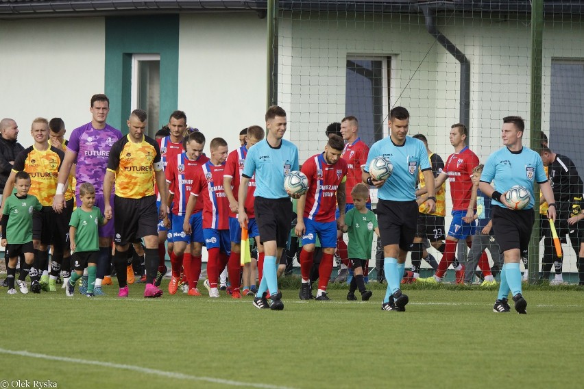 Sportis Łochowo - Pomorzanin Toruń 0:2 w 7. kolejce 4. ligi kujawsko-pomorskiej [zdjęcia]