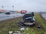 Wypadek na obwodnicy Żar. Na DK 12 zderzyły się dwa samochody