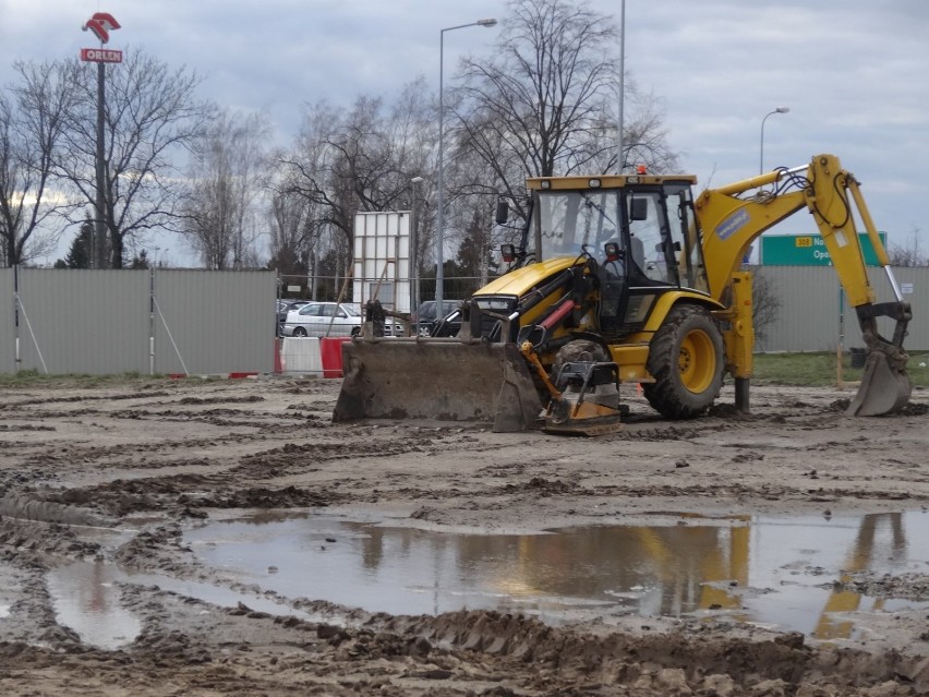 Grodzisk Wielkopolski: Rozpoczęła się budowa restauracji McDonald's! [ZDJĘCIA]