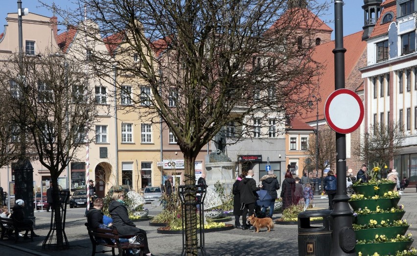 Grudziądzanie chętnie odwiedzają starówkę i świątecznie...