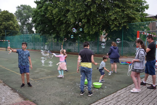Miejski Ośrodek Sportu i Rekreacji w Zawierciu przygotował sporo atrakcji dla dzieci.