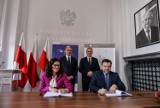 Umowa na dofinansowanie Gdańskiego Projektu Komunikacji Miejskiej podpisana [zdjęcia]