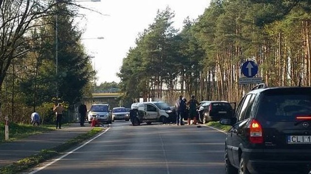 Wypadek w Grabowcu koło Torunia

ZOBACZ: 
Czy znasz tablice rejestracyjne w Polsce?