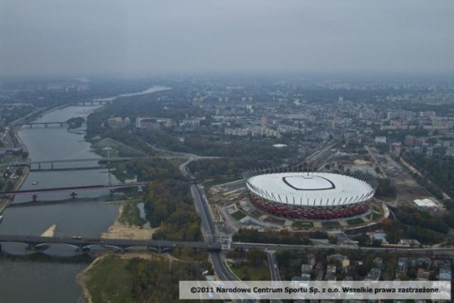 Biały dach Stadionu Narodowego