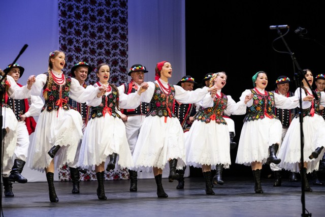 Międzykulturowy Festiwal Zagłębie i Sąsiedzi w Dąbrowie Górniczej

Zobacz kolejne zdjęcia/plansze. Przesuwaj zdjęcia w prawo naciśnij strzałkę lub przycisk NASTĘPNE