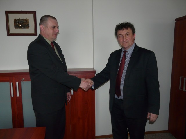 Jacek Różański i Edward Kiedos w dniu wprowadzenia zarządu komisarycznego.