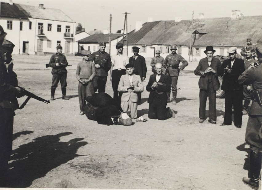 8 września 1939 r., Rynek w Drzewicy....