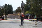 Odsłonięto pomnik prof. Zbigniewa Religi w Zabrzu To część obchodów stulecia miasta
