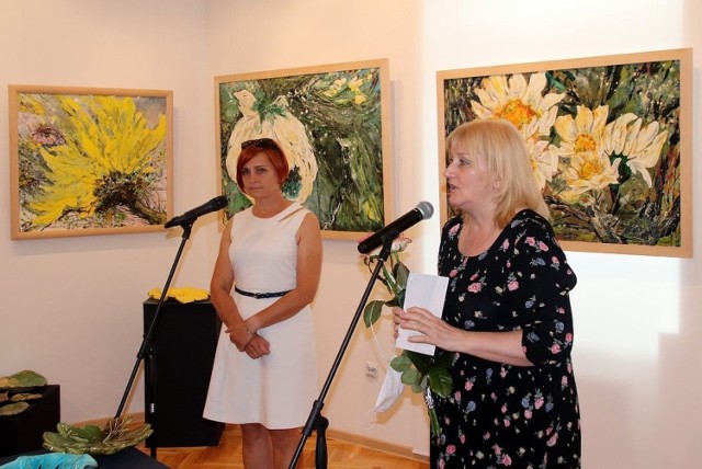 O wystawie mówiły Elżbieta Raczkowska, jej kuratorka, a potem sama artystka, Agnieszka Sygut.