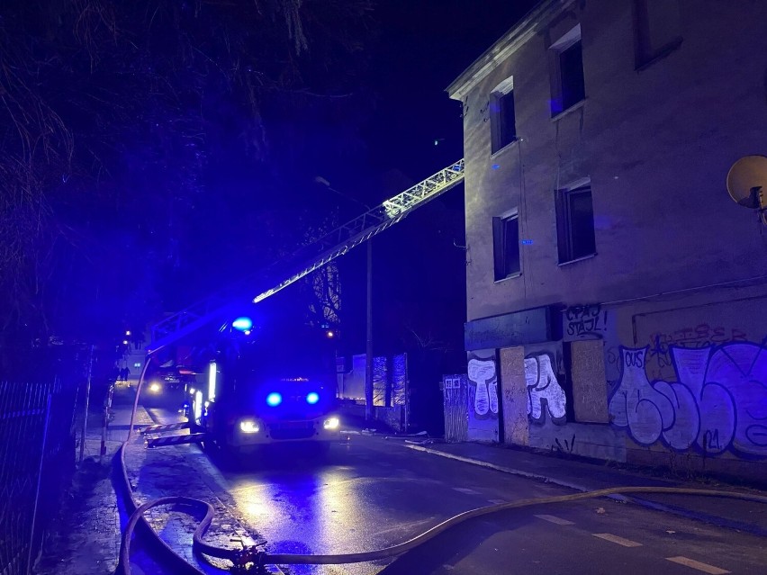 Pożar w centrum Kielc w sylwestrową noc. W akcji strażacy