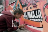 &quot;Graffiti - sztuka miasta&quot; na murach Szkoły Muzycznej przy ul. Sosnowej 9 [ZDJĘCIA]