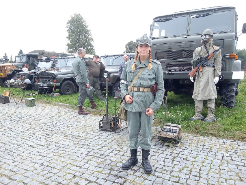 Za nami piknik militarny na Zamku Kazimierzowskim w Inowłodzu [ZDJĘCIA]