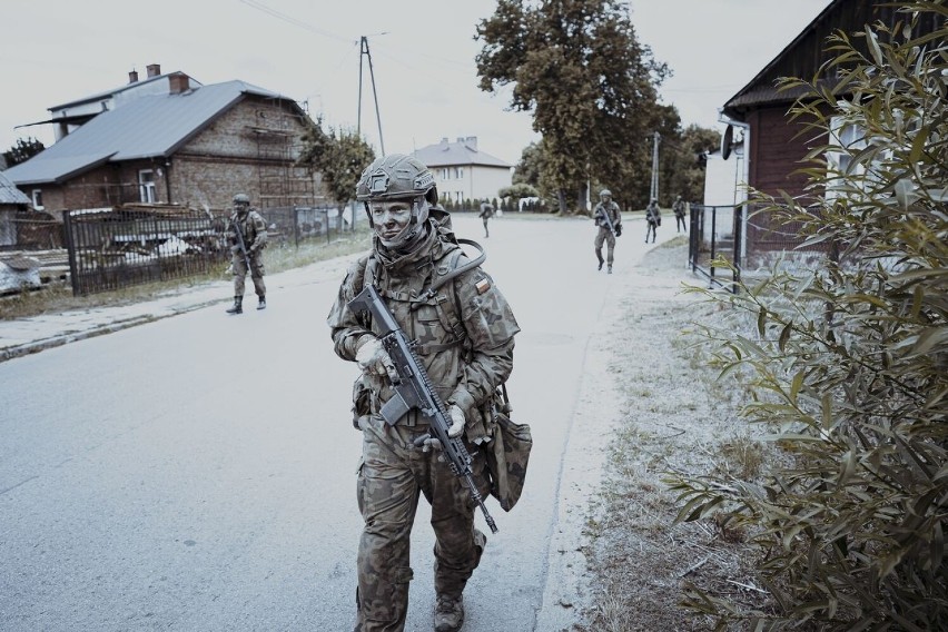 Lubelskie. Zgrupowanie poligonowe żołnierzy 2 Lubelskiej Brygady OT. Zobacz zdjęcia 