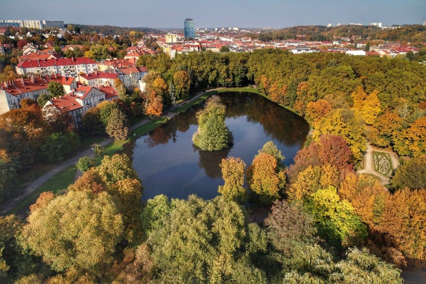 Widok z drona na nasz Gorzów. Zobaczcie i porównajcie, co się ostatnio zmieniło!