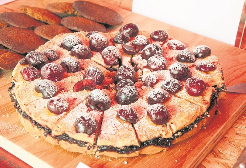 Przepisy na ciasta owocowe: Placek wiśniowy prosto z...