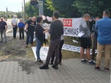 Happening grupy S12 Natychmiast! w Sulejowie - Fotoradar Radek weź się do roboty!