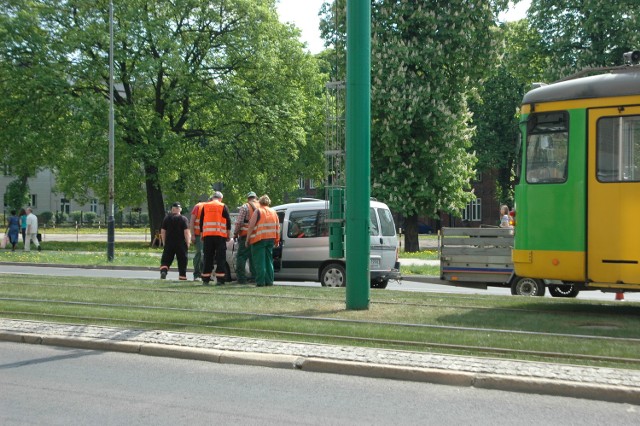 Kolizja na Grunwaldzkiej. Nie jeżdżą tramwaje