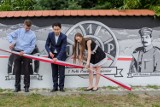 Tarnów. Odsłonili mural historyczny przy OHP [ZDJĘCIA]