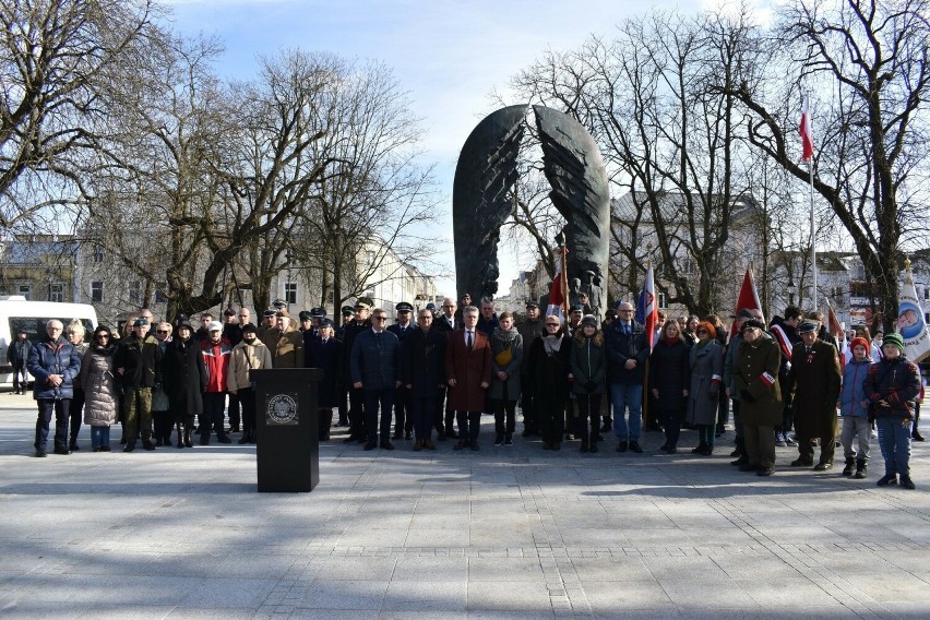 W środę 14 lutego przed pomnikiem Armii Krajowej „Jodła” na...