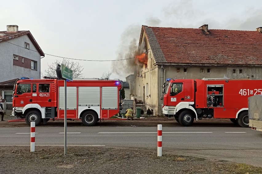 Ogień pojawił się w pomieszczeniach znajdujących się na...