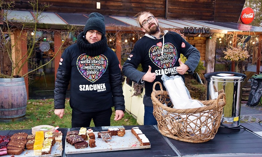 WOŚP w Pile. Molino Grill zadbał o posiłek dla wolontariuszy i darczyńców. Zobaczcie zdjęcia