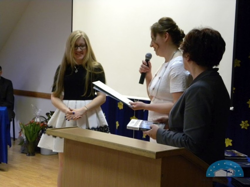 28 kwietnia w ZSP Somonino odbyła się uroczystość wieńcząca...