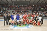 Gwiazdy koszykówki grały w Wałbrzychu z Górnikiem - cel pomoc choremu Bartoszowi Sulewskiemu