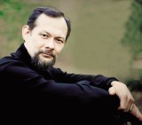 W sobotę w Filharmonii Łódzkiej wystąpi pianista Enrico Pace