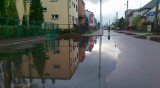 Parking przedszkola przy ul. Kołłątaja w Radomsku znów pod wodą