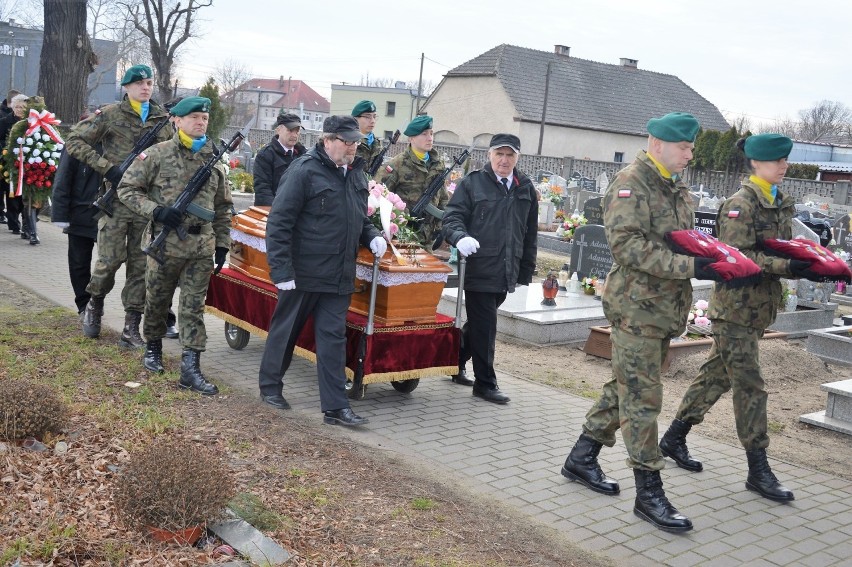 Major Wandę Nowak „Junonę” pożegnano z honorami wojskowymi...