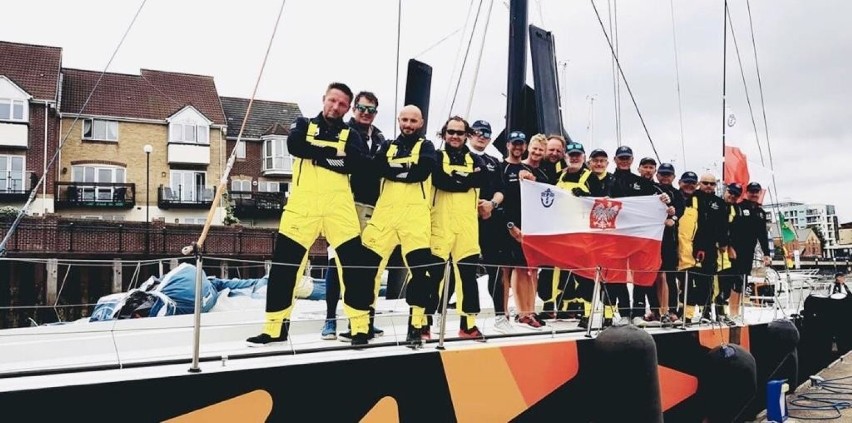 Bydgoszczanin popłynął w prestiżowych regatach Rolex Fastnet Race 2019 [zdjęcia]