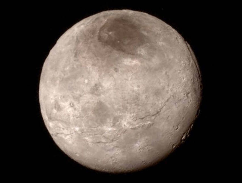 Wreszcie wiemy, jak wygląda powierzchnia Plutona. NASA pokazała pierwsze zdjęcia z przelotu New Horizons