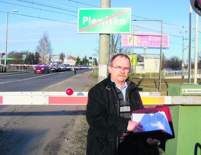 Wojciech Pietrzak, sołtys Plewisk zapowiada poniedziałkową wizytę u samorządowców