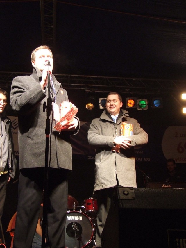 Prezydent Sieradza Jacek Walczak oraz poseł Cezary Tomczyk. Fot. Piotr Andrzejak