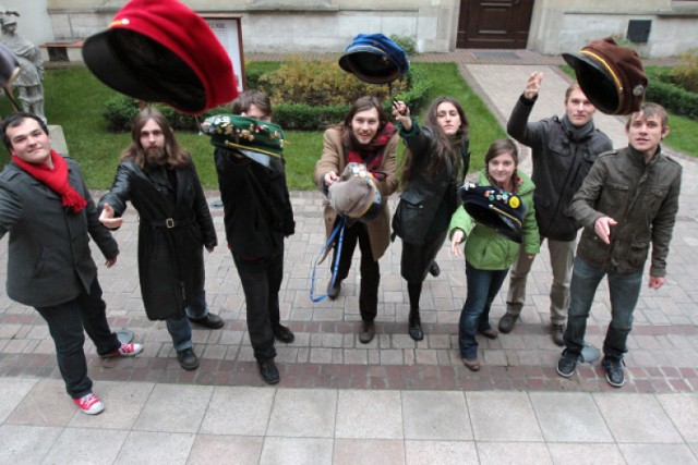 Zapomniany atrybut każdego studenta UJ powraca. Studenci coraz ...