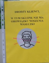 Tu maseczki nie obowiązują? Takie ogłoszenie pojawiło się na drzwiach jednego z wieluńskich sklepów