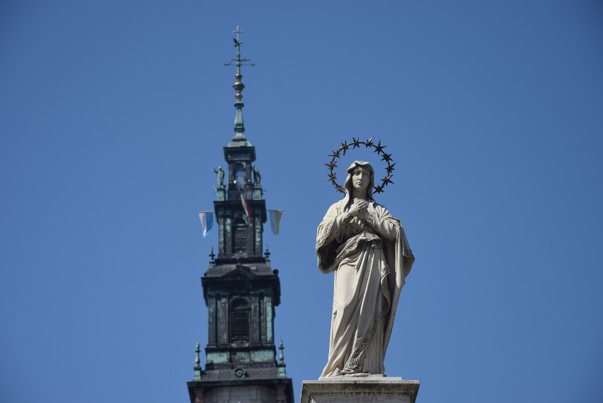 Od 4 czerwca, czyli od początku sezonu pielgrzymkowego, do 25 sierpnia na Jasną Górę we wszystkich rodzajach pielgrzymek (piesze, rowerowe, biegowe, rolkowa, motocyklowa, konna) uczestniczyło łącznie prawie 80,5 tys. osób