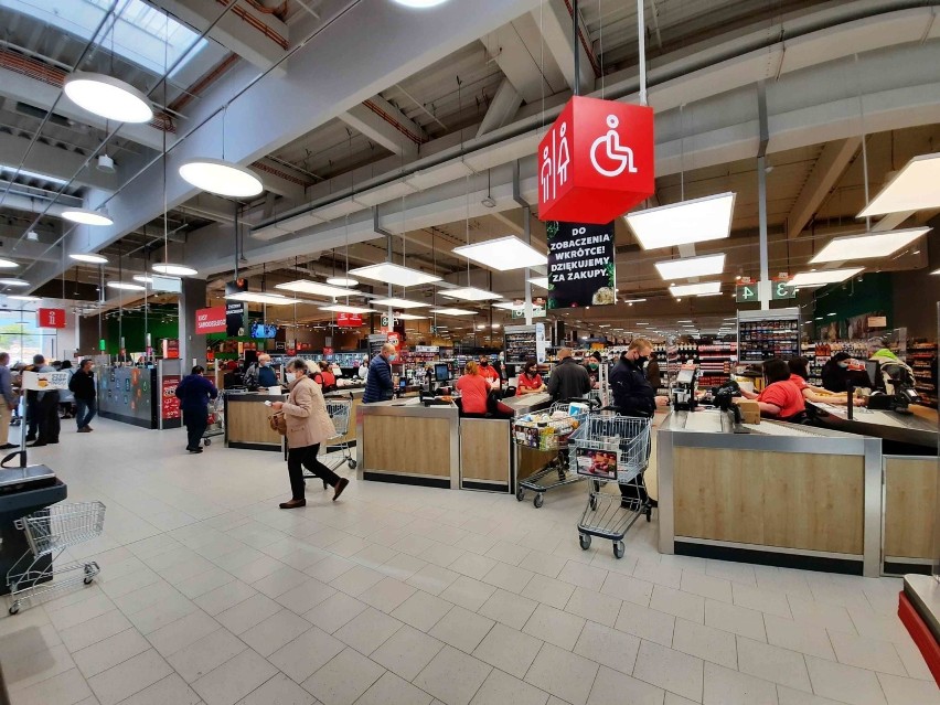 Pierwszy sklep Kaufland w Katowicach został otwarty 29.10...