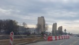 Trwa rozbudowa drogi wojewódzkiej 754 w Ostrowcu Świętokrzyskim. Jak idą prace? Zobacz zdjęcia 