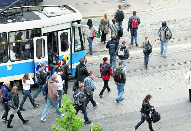 Brak rzetelnej informacji o zmianach denerwuje wrocławian