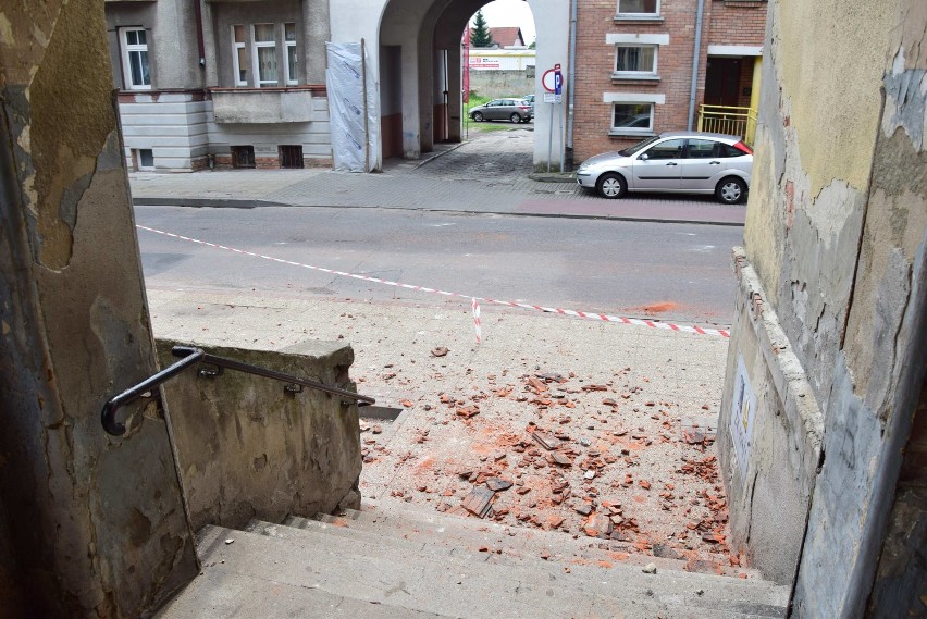 Malbork. Piorun uderzył w kamienicę przy ulicy Grunwaldzkiej