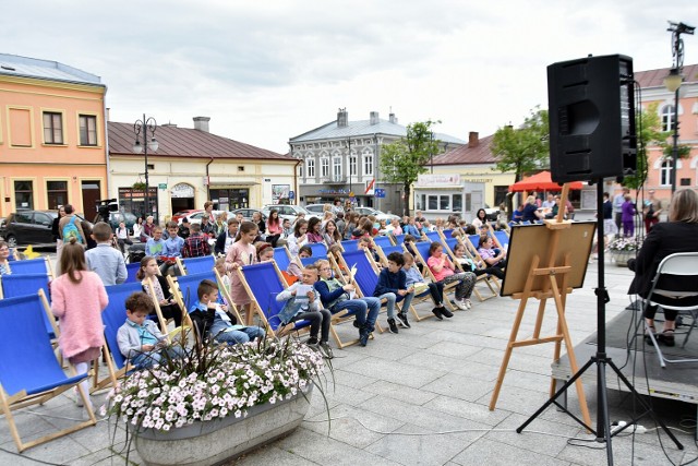 Na bieckim rynku z tekstem zmierzyli się politycy, samorządowcy i goście z Ukrainy