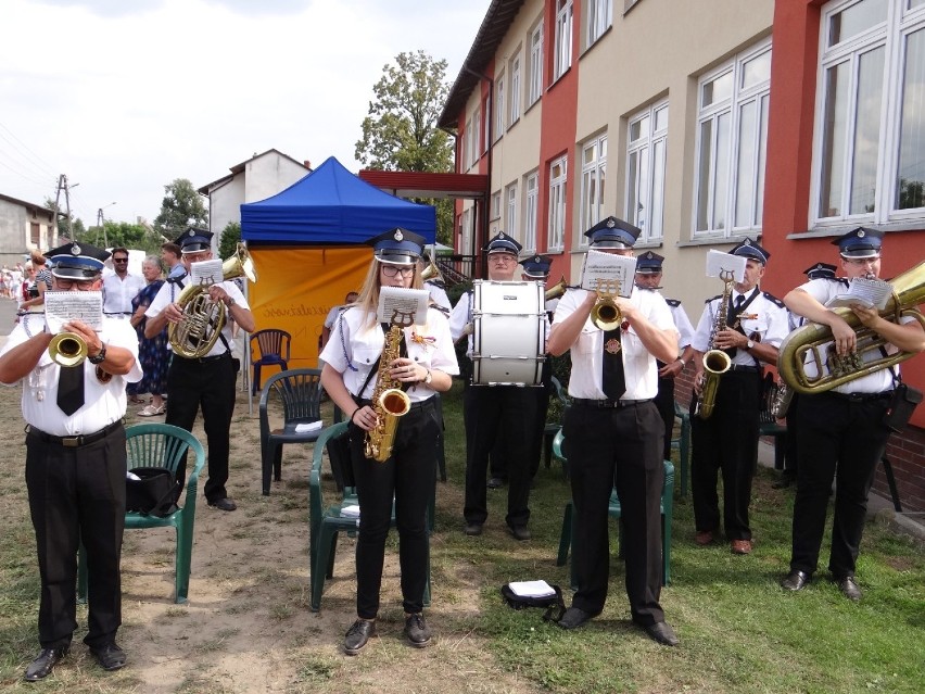 Dożynki gminy Wierzchlas 2018. Świętowanie w Kraszkowicach [ZDJĘCIA, FILM]