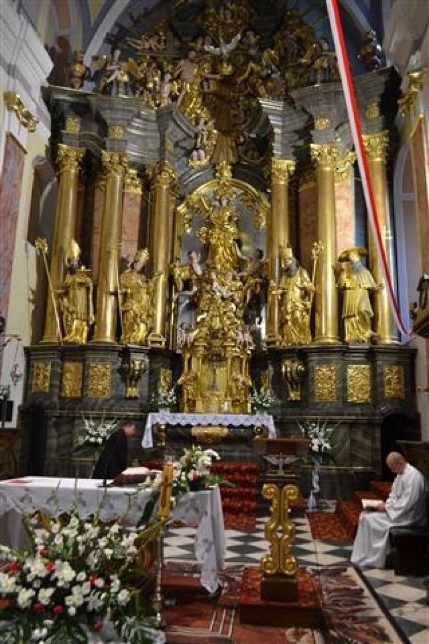 Kanonicy regularni w niedzielę świętują jubileusz swojego powrotu do klasztoru w Mstowie [ZDJĘCIA]
