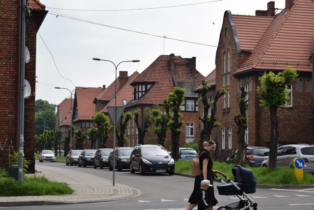 Lokatorzy mieszkań są winni ZGM-owi w Czerwionce 10 mln zl. Teraz mogą odpracować swoje zobowiązania.