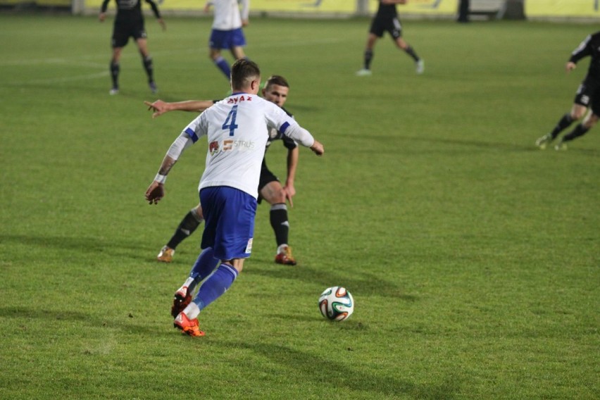 Drutex-Bytovia - Pogoń Siedlce 3:1. Dwie bramki w tym spotkaniu zdobył Artur Formela